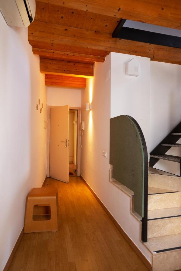Apartmán Atic Duplex Amb Encant A 10 Minuts De L' Estany Banyoles Exteriér fotografie